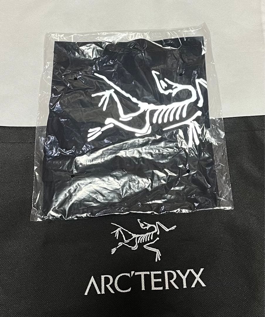 ARC’TERYX ライトウェイト ネックゲイター