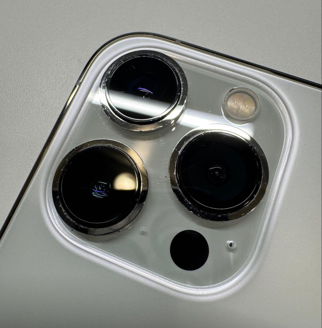 Apple iPhone 13 Pro 256GB シルバー 本体