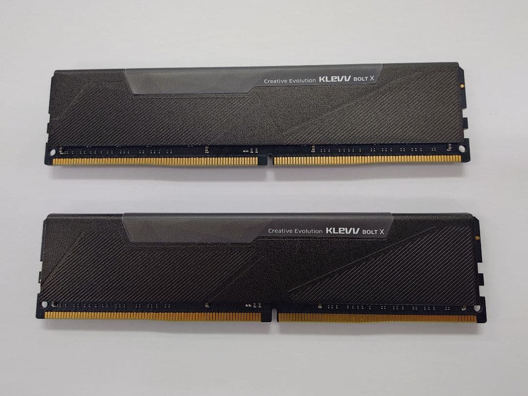 メモリー KLEVV BOLT X DDR4-3600 16x2 32GB