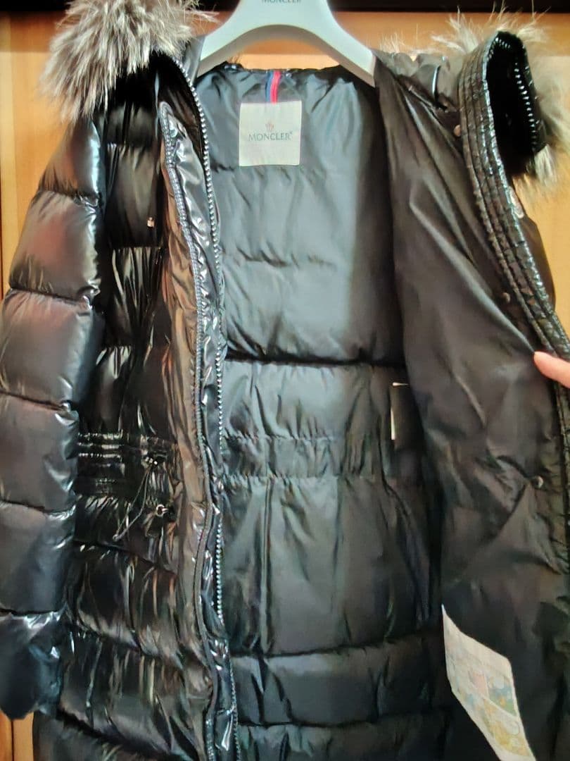 れいこさま　43万美品備品付　モンクレール　aphroti
