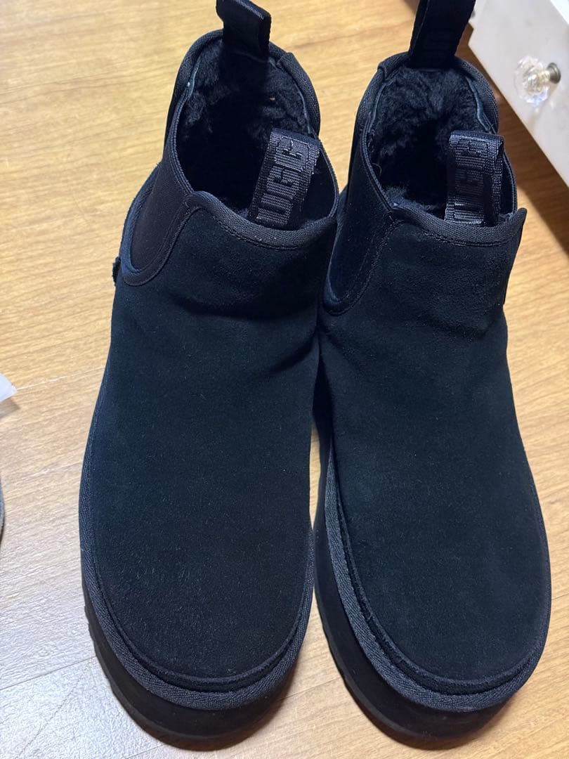 25cm UGG プラットフォーム チェルシー ブーツ　サイドゴア 厚底