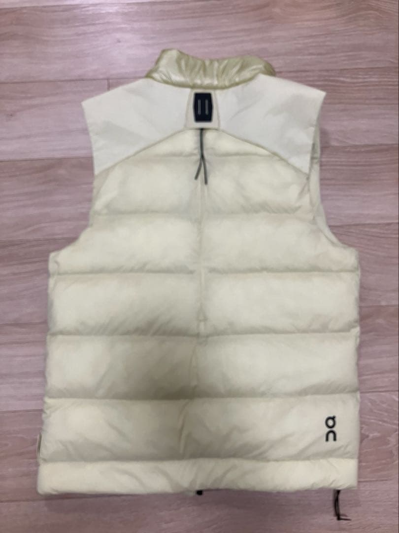 On challenger vest Sサイズ 完売モデル