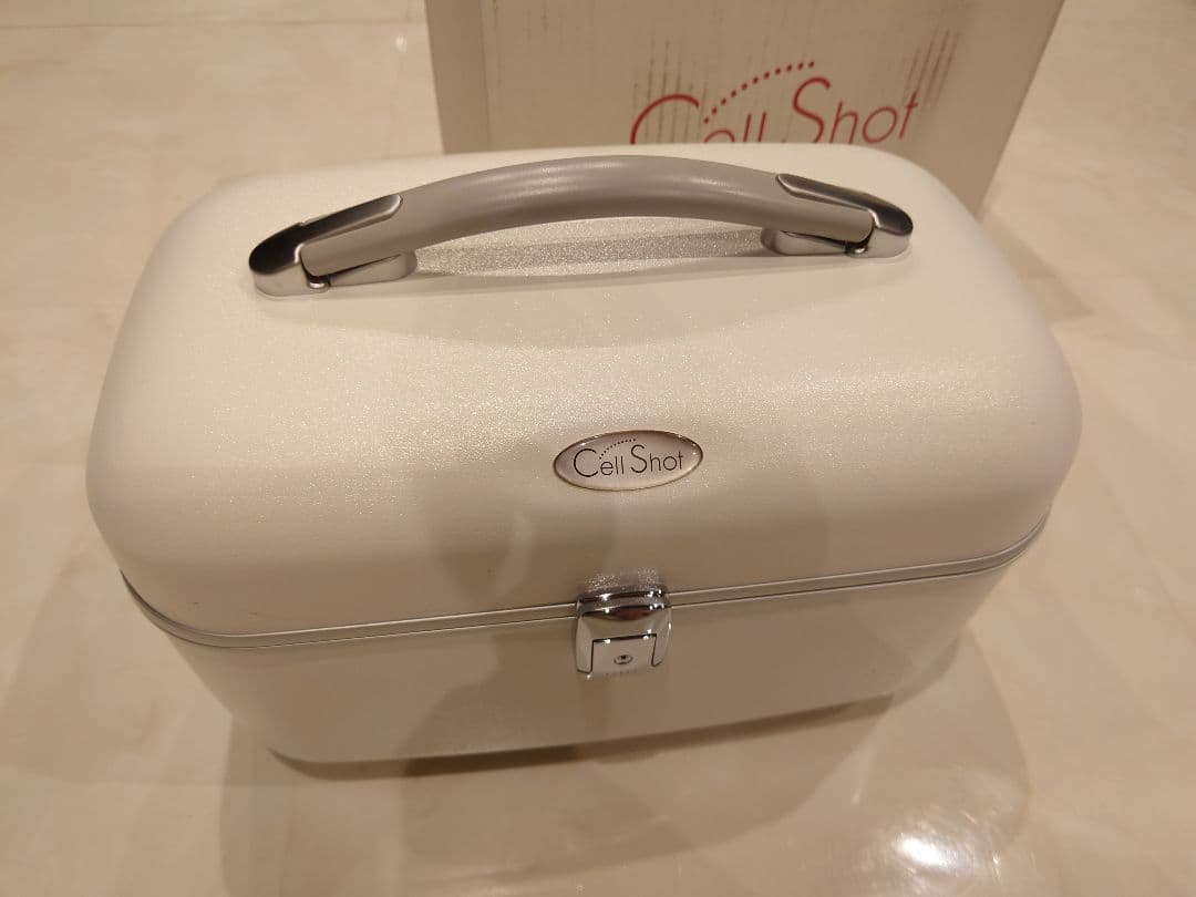 Cell Shot 美顔器 ホワイト