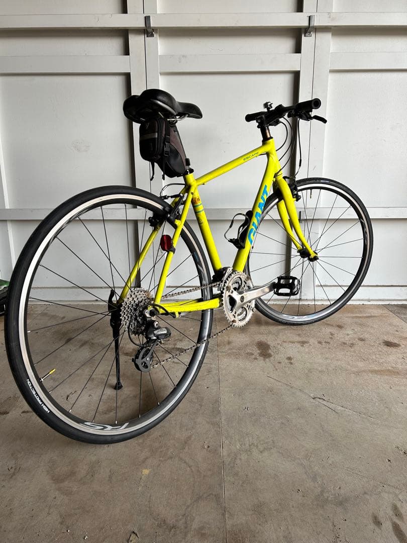 GIANT クロスバイク SHIMANO 24変速 ジャイアント シマノ