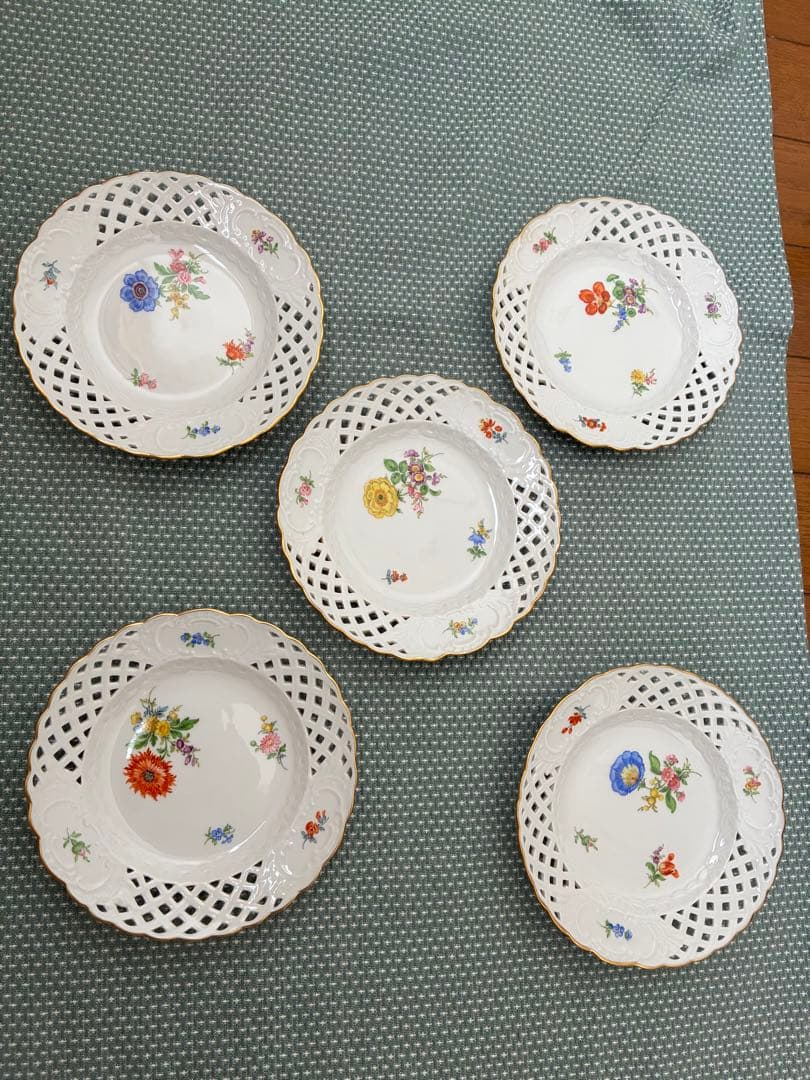 s*u様 マイセンの透かし彫り15cmプレート5枚セット