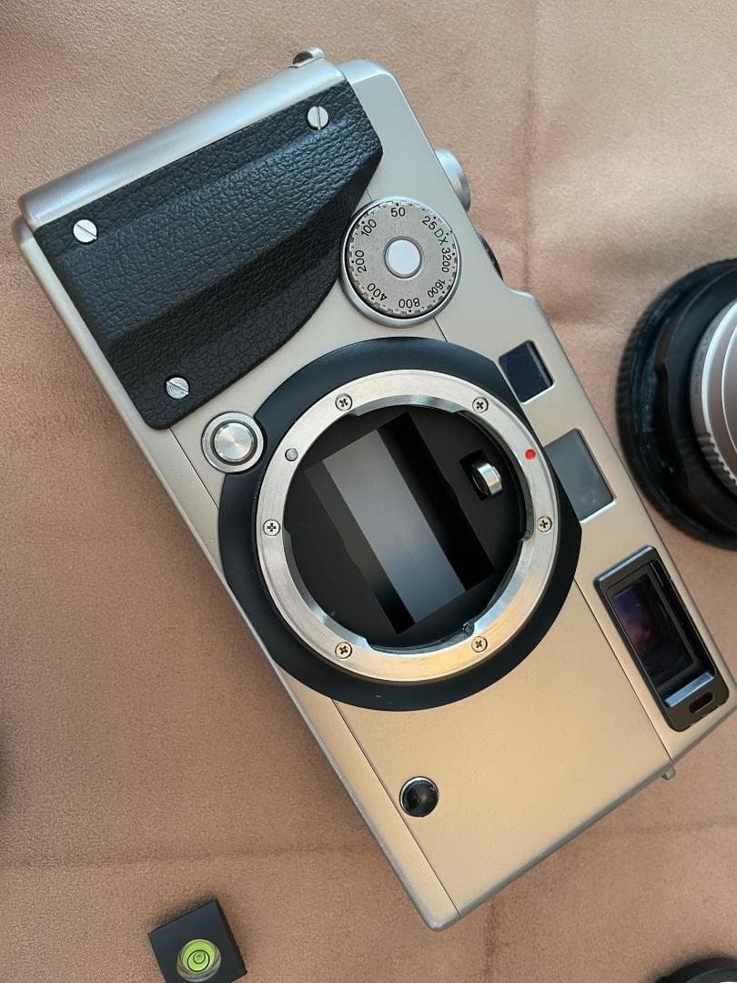 Fujifilm TX-1 + 45mm F/4 + 90mm F/4 作例あり