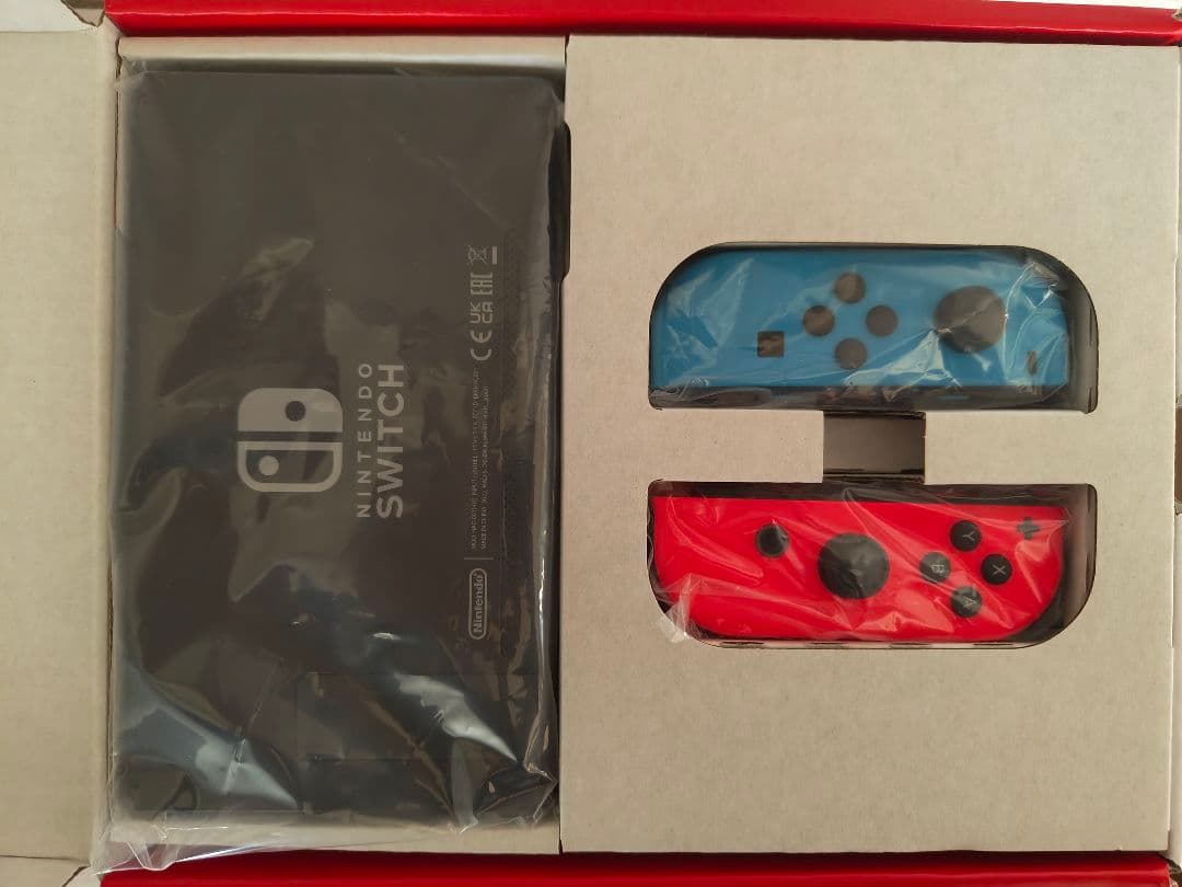 Nintendo Switch 本体 青と赤 ジョイコン付き