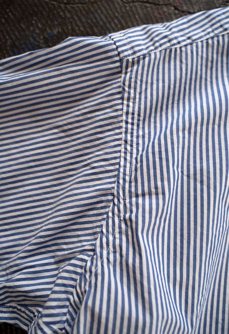 CIOTA スビンコットンタイプライターバンドカラーシャツ ロンドンストライプ