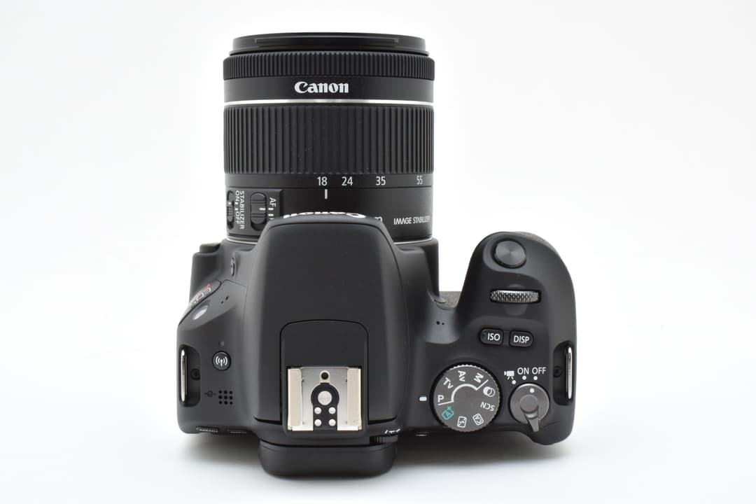 ほぼ未使用 Canon EOS Kiss X9 Wi-Fi STM #8996