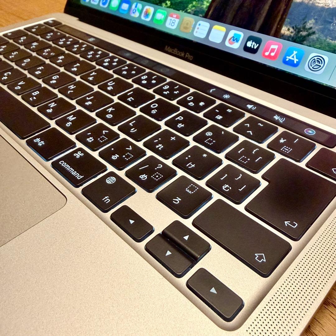 MacBook本体 MacBook Pro (13-inch, M2,2022) 8GB 256GB