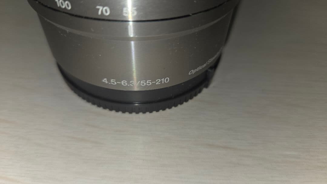 Sony α5100　ソニー ミラーレス　望遠、標準、単焦点　レンズ3本付