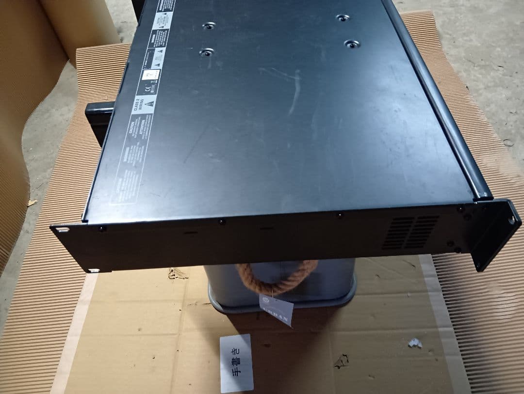 Behringer EUROPOWER EP2000 パワーアンプ