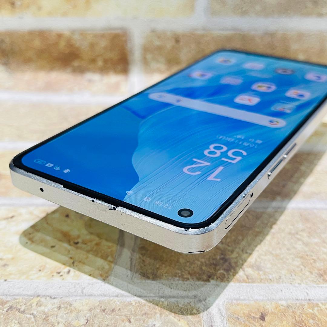 SIMフリー OPPO Reno9 A 128GB ムーンホワイト 電池良好