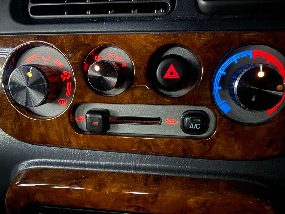 【割れ防止対策付き】L700S ミラジーノ　エアコン　ツマミ　ノブ　黒　ブラック