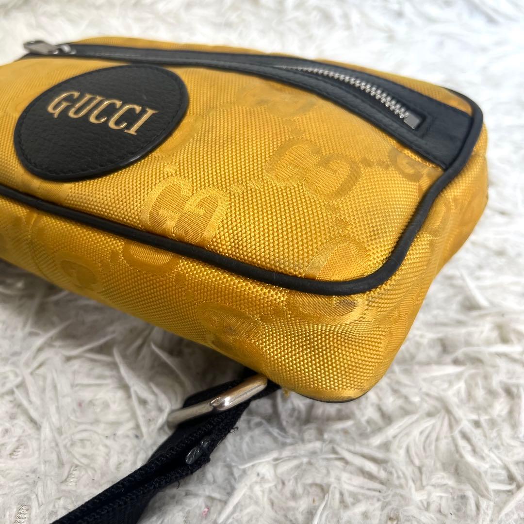 【良品】GUCCI グッチ オフザグリッド ボディバッグ GG柄　イエロー