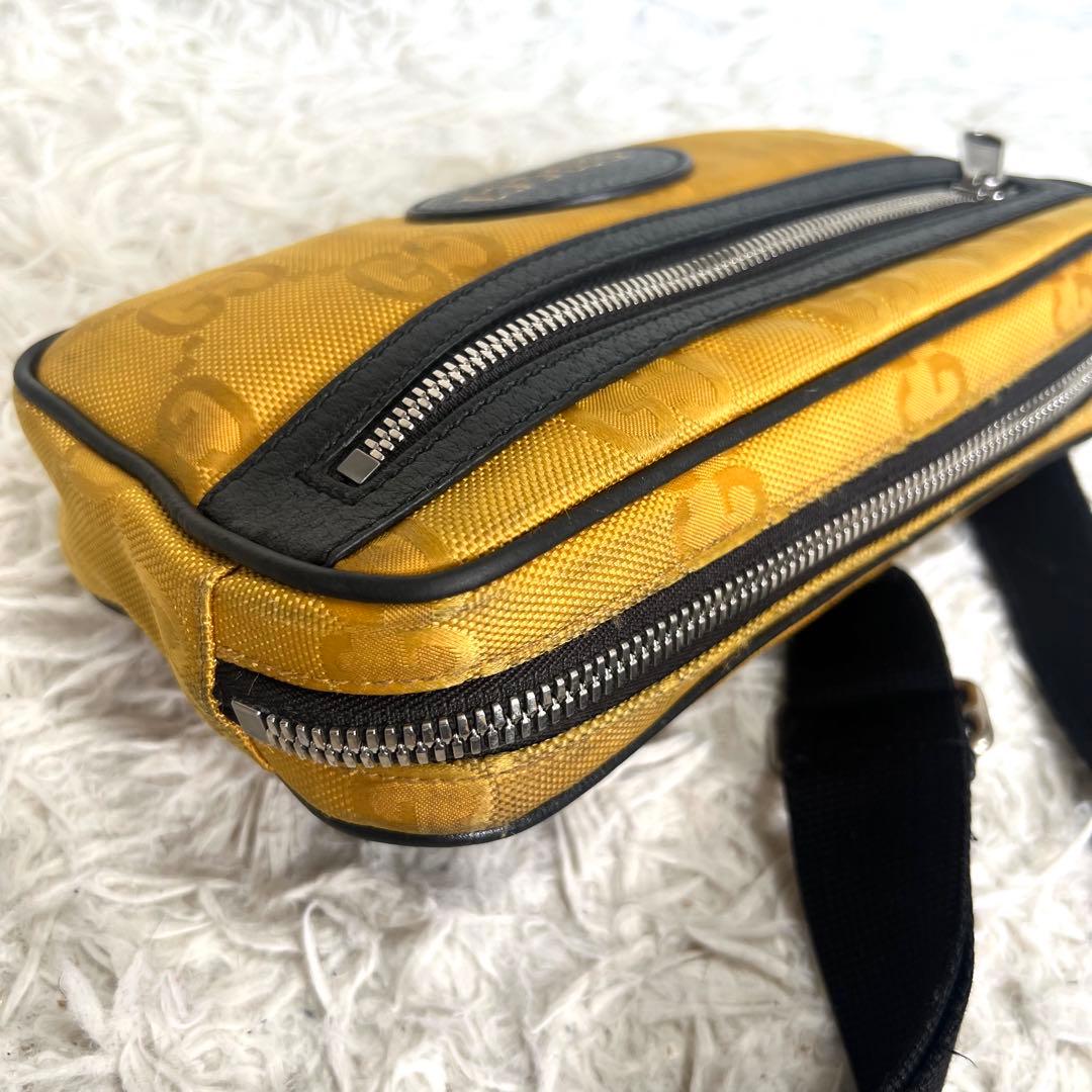 【良品】GUCCI グッチ オフザグリッド ボディバッグ GG柄　イエロー