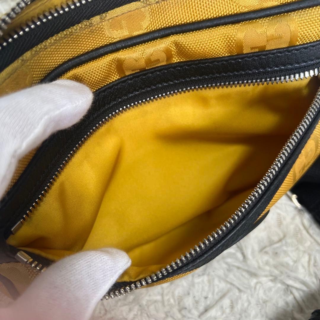 【良品】GUCCI グッチ オフザグリッド ボディバッグ GG柄　イエロー