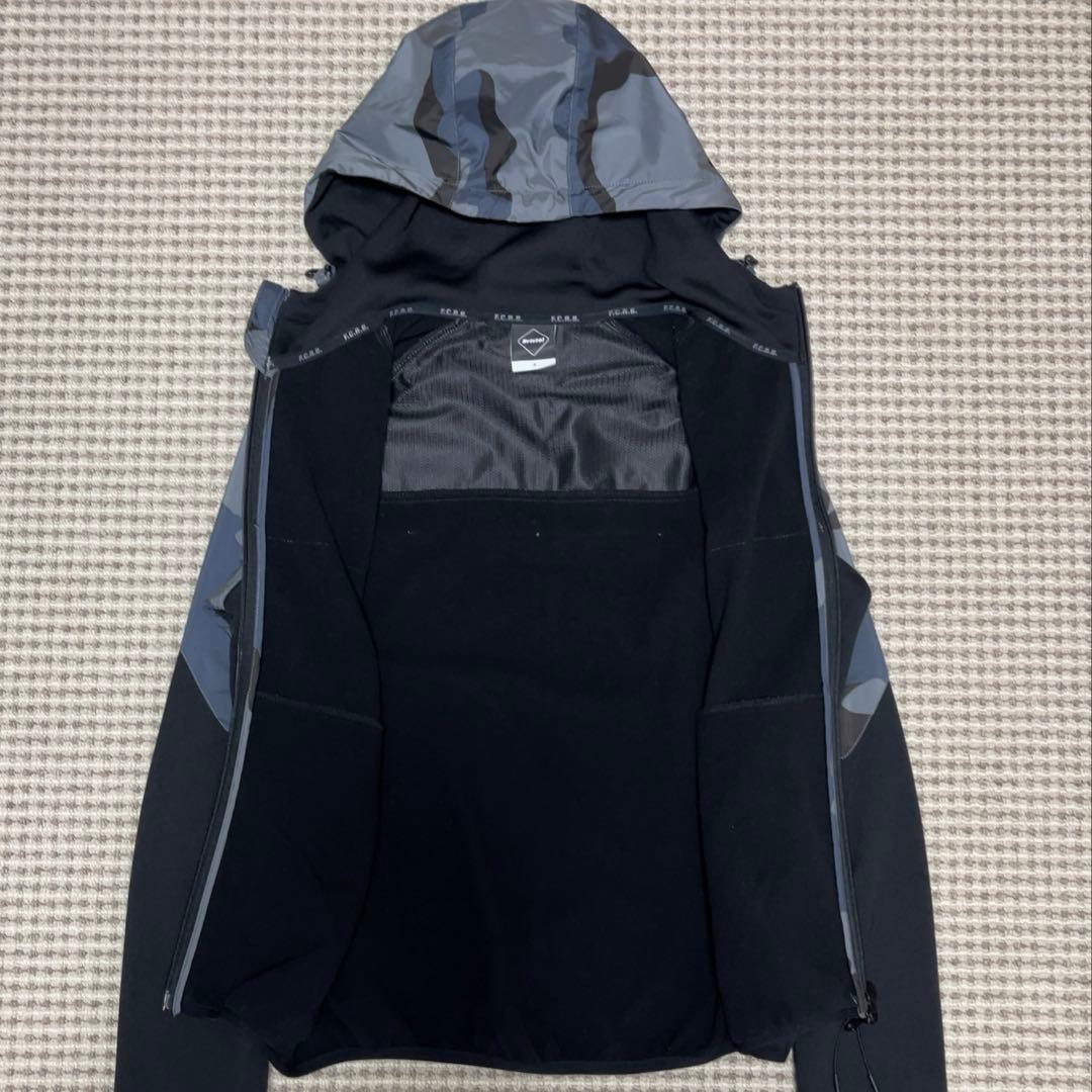 【美品】 F.C.R.B. VENTILATION HOODIE 迷彩 BK