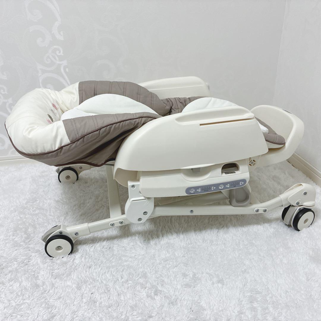 Combi コンビ ネムリラ AT オートスウィング エッグショック 電動チェア