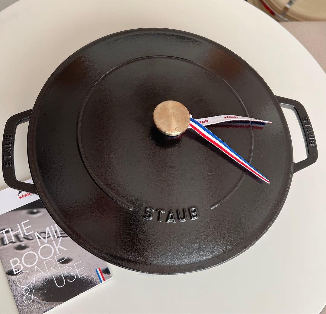 STAUB 鋳鉄製 両手鍋 28cm 黒