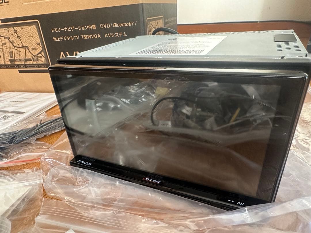 美品！ エクリプス AVN-LS03 カーナビ DVD/Bluetooth対応