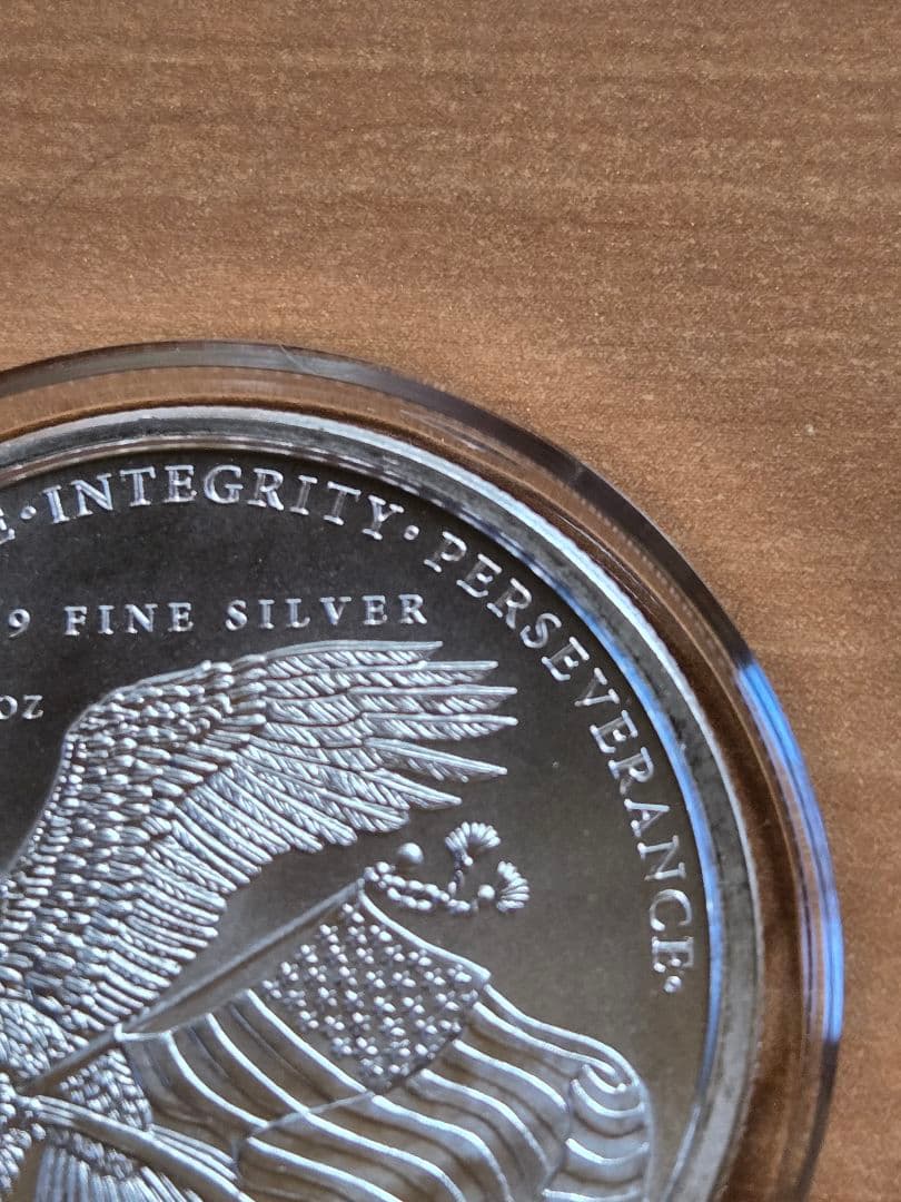 アメリカ「ドナルド・J・トランプ大統領」純銀１オンス　メダル