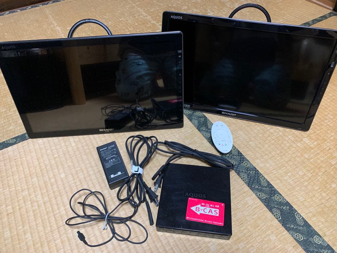 値下げ！AQUOS ポータブルテレビ 2台セット