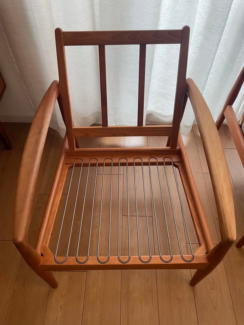 【宮崎椅子】ペーパーナイフソファ2脚＋オットマン1脚