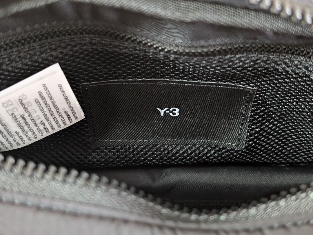 Y-3 ×レアルマドリード　クロスボディバッグ