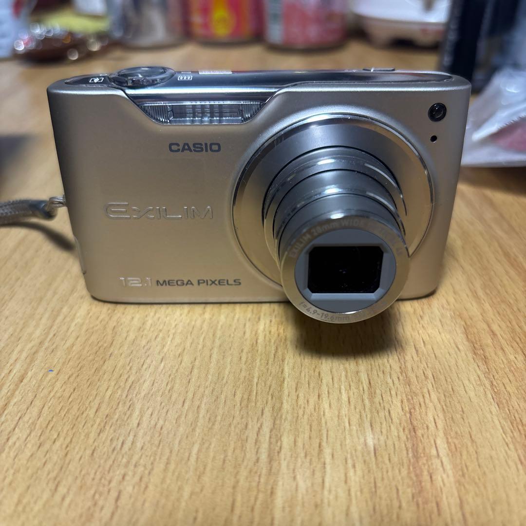 CASIO EX-Z450 コンパクトデジタルカメラ