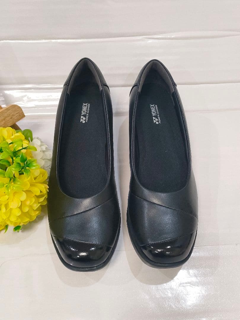 未使用級 YONEX パワークッション パンプス ウォーキングシューズ 23.5