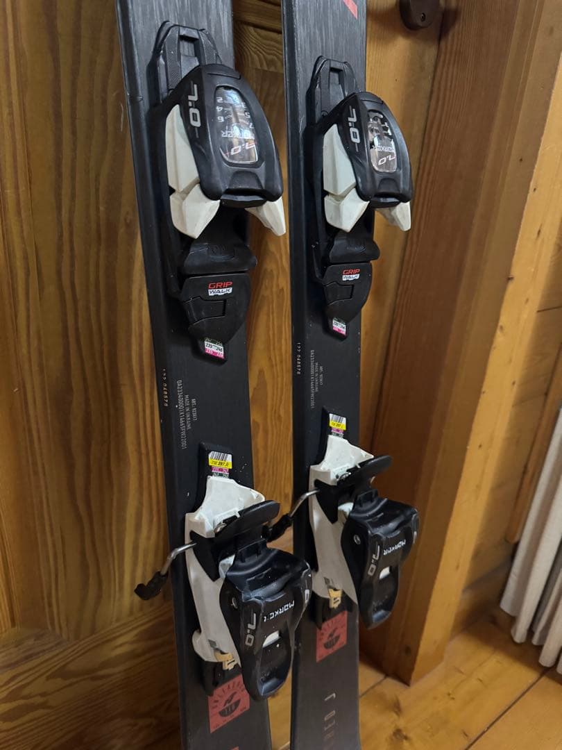 も*ひ様 Nordica パーク系kidsスキー板　122cm