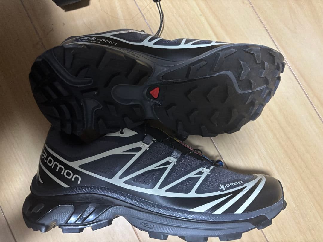 箱なし　サロモン スニーカー 27cm