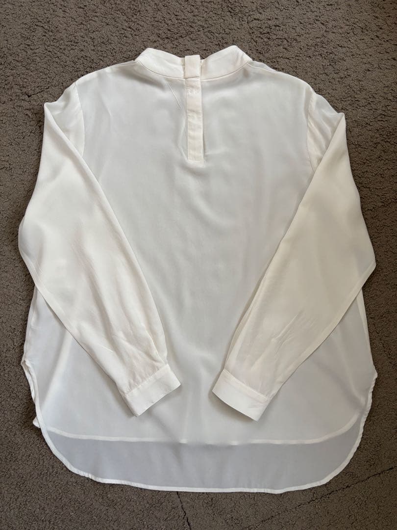 美品＊ソージュ soeju シルクストレッチ ボウタイ ブラウス 白