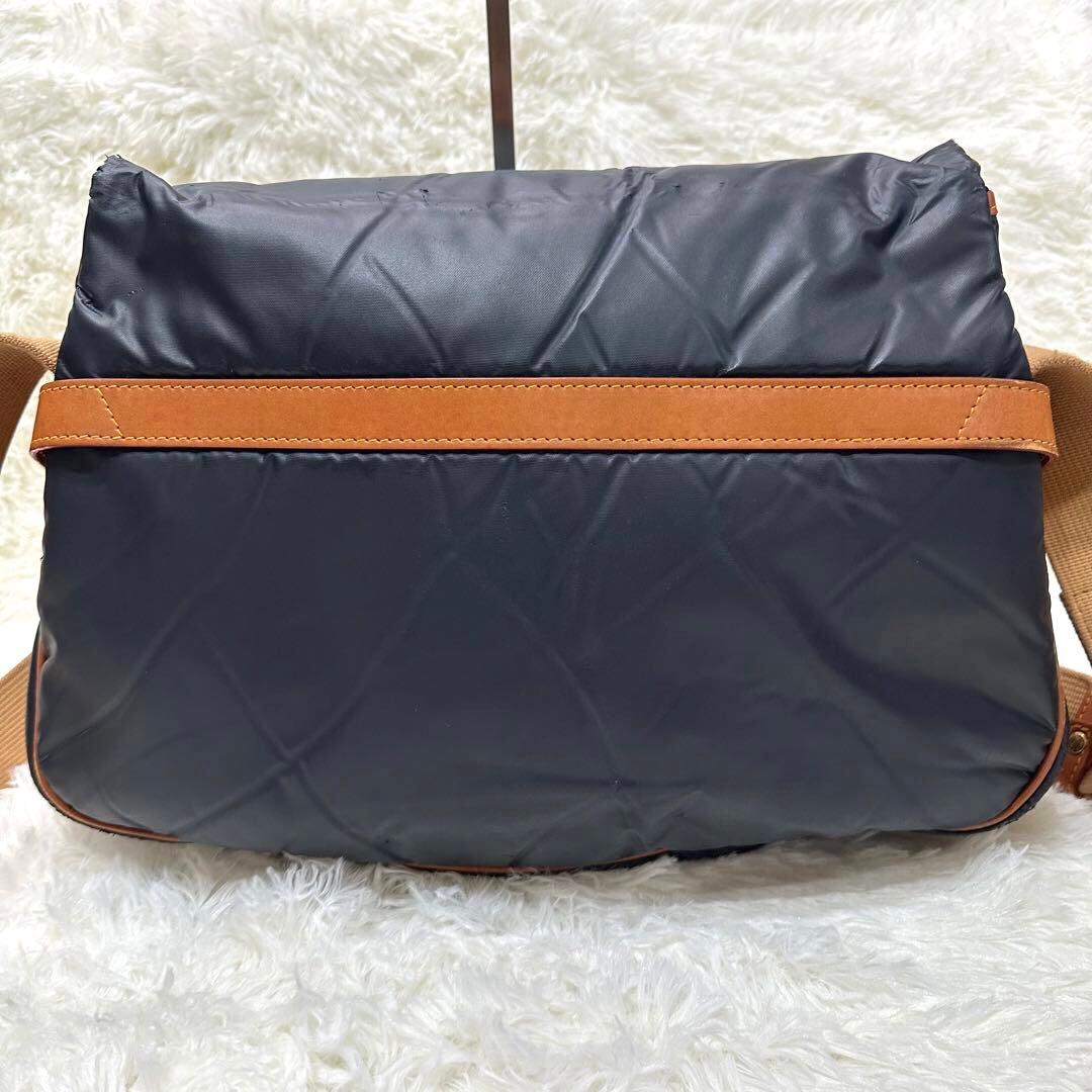 【HUNTING WORLD】バチュークロス ブラック ショルダーバッグ