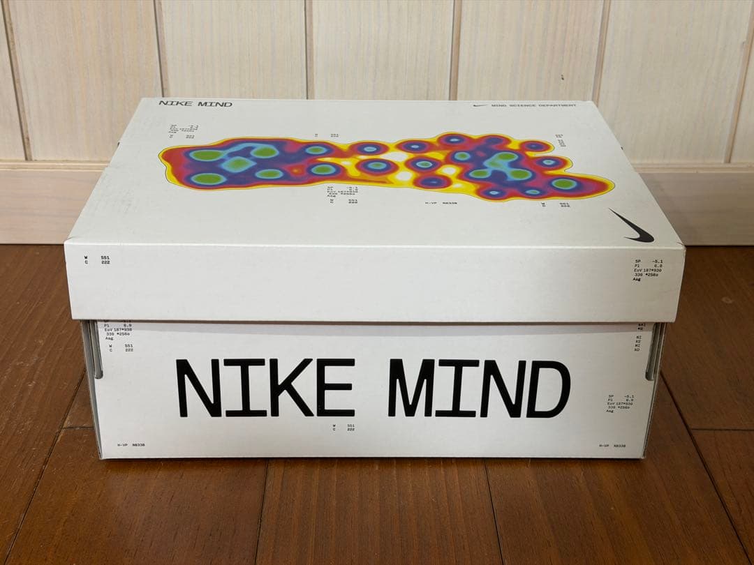 新美品 NIKE MIND 002 24.5cm ブラック ナイキ マインド