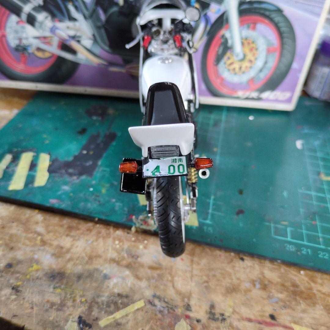 たけちゃんXJR400 プラモデル 族車仕様 デュアルカウル付き