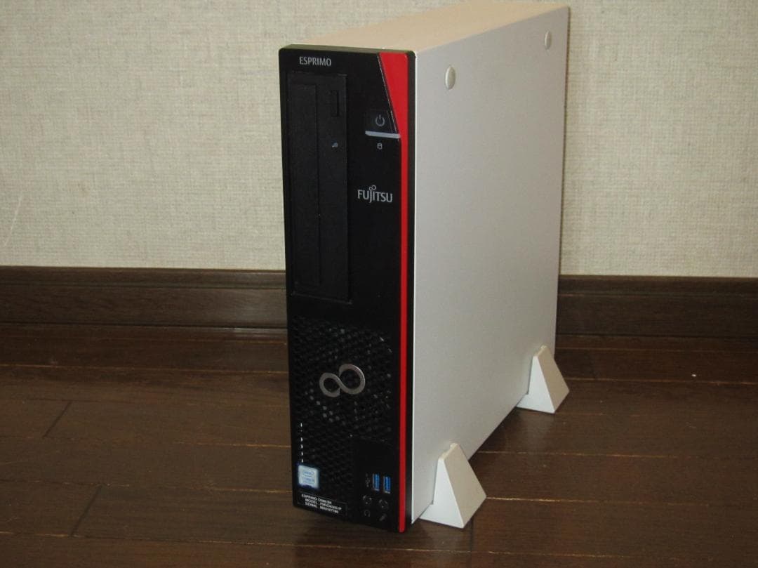 Windowsデスクトップ FUJITSU ESPRIMO D588 i5-9500/8GB/SD256G