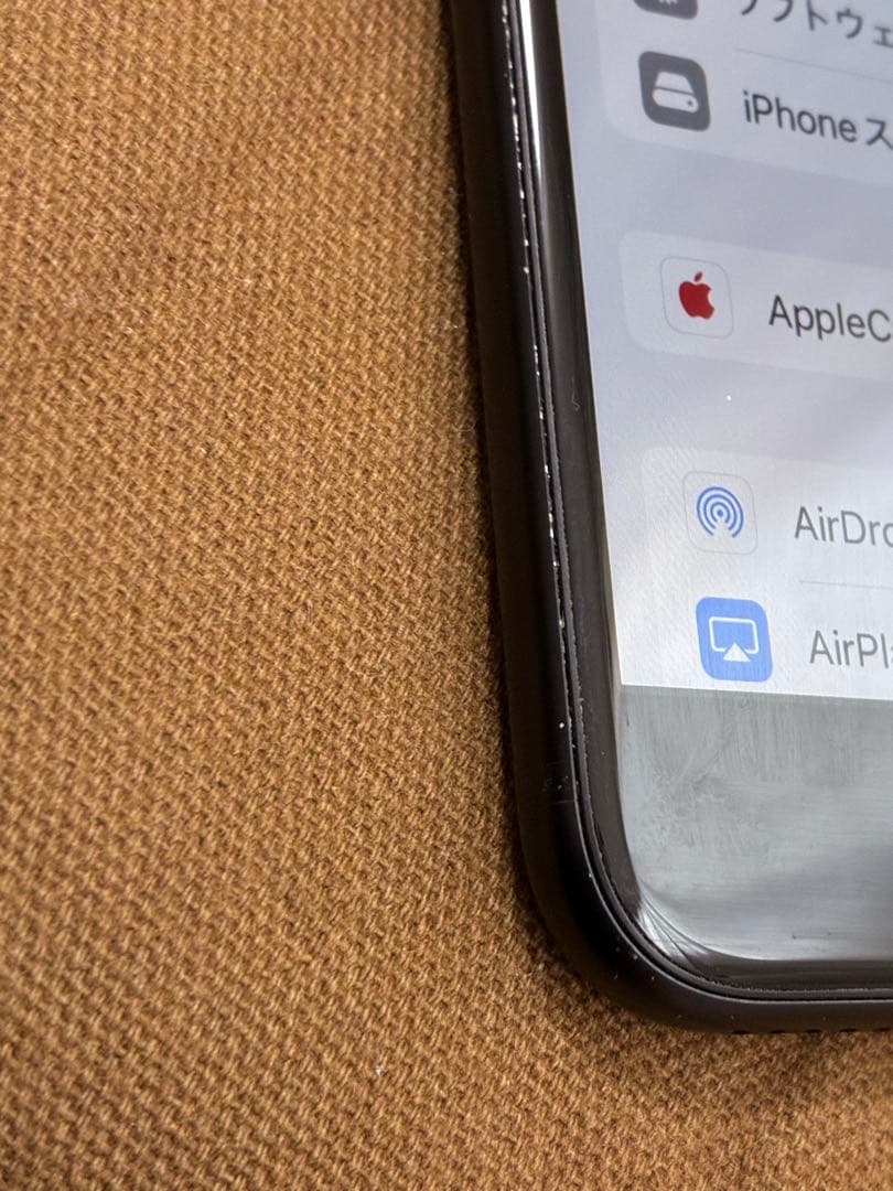 Apple iPhone SE（第二世代) 本体 64GB バッテリー84%