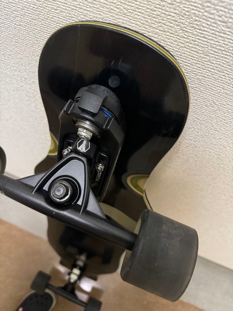 YOROI SKATE スケートボー　ド 黒　鎧 風神