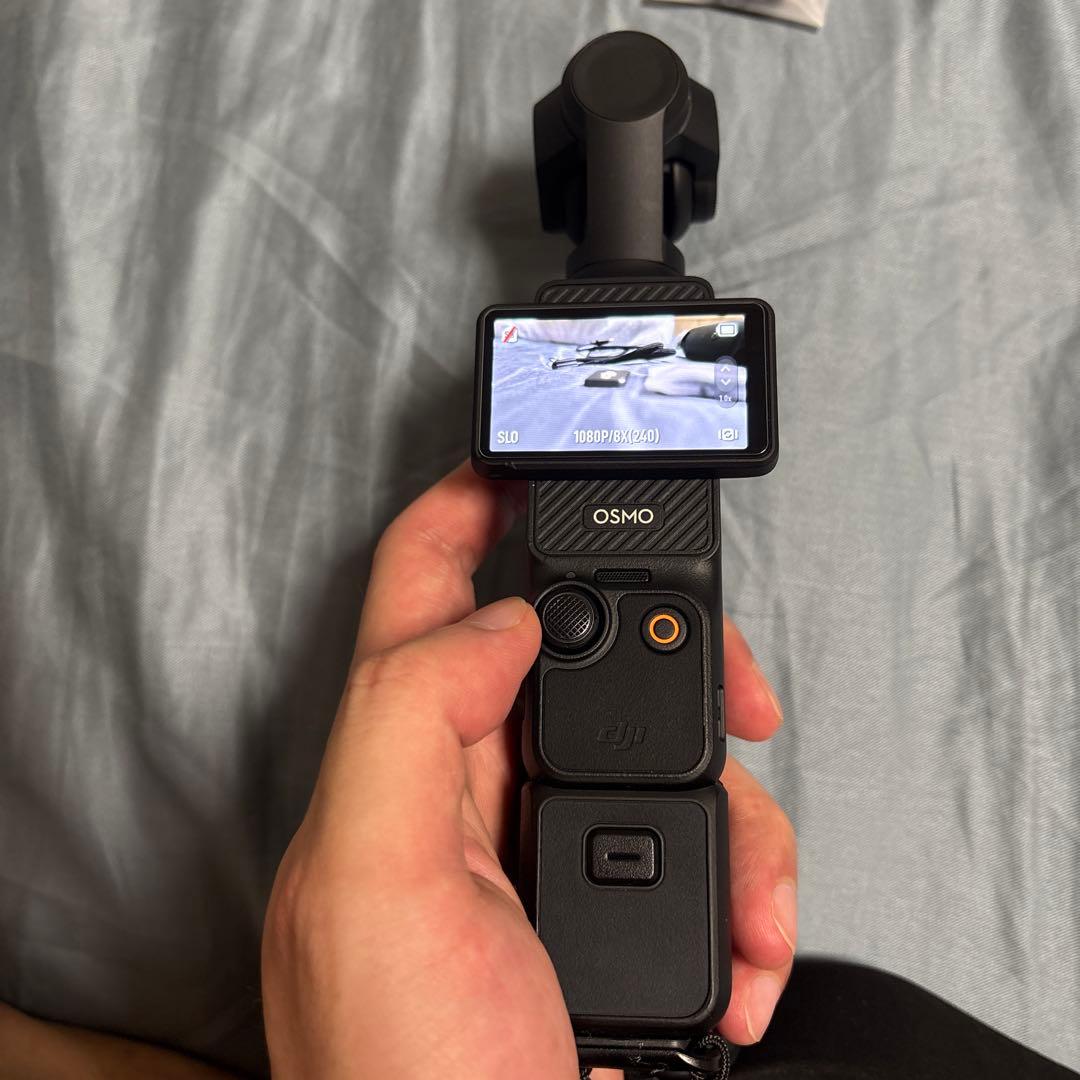 【美品・送料無料】DJI Osmo Pocket 3 クリエーターコンボ