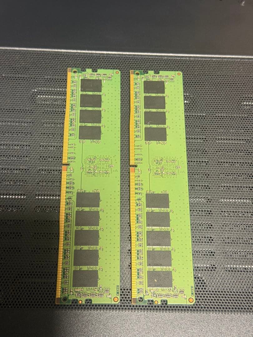DDR4 32GB 2666 中古品