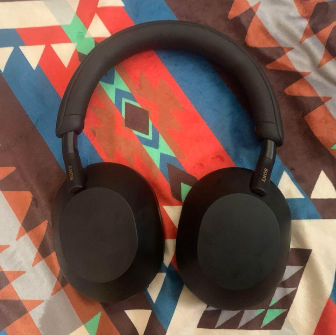 美品　SONY WH-1000XM5 ワイヤレスヘッドホン