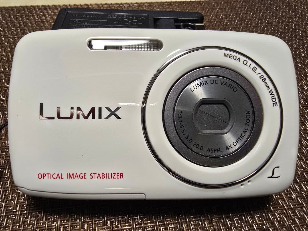 LUMIX DMC-S1 コンパクトデジタルカメラ