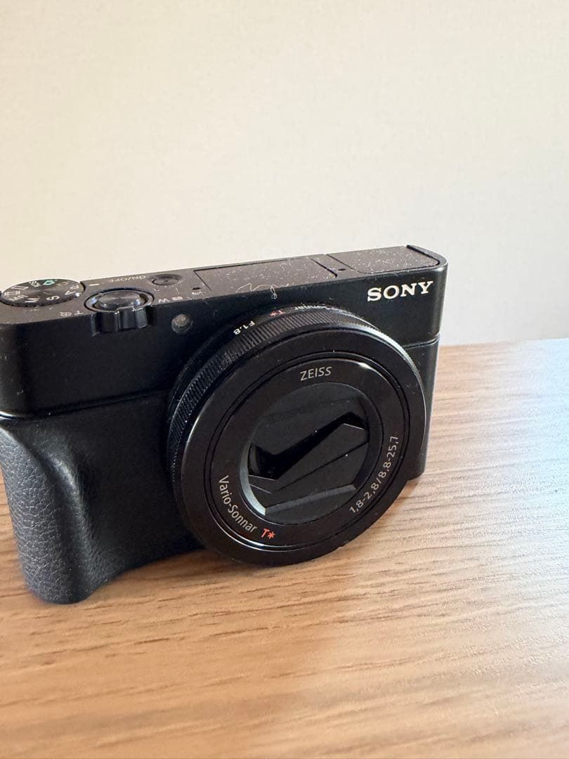 デジタルカメラ SONY Cyber-shot DSC-RX100M3