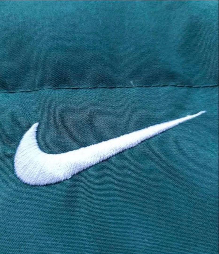 NIKE グリーン ダウンジャケット Lサイズ
