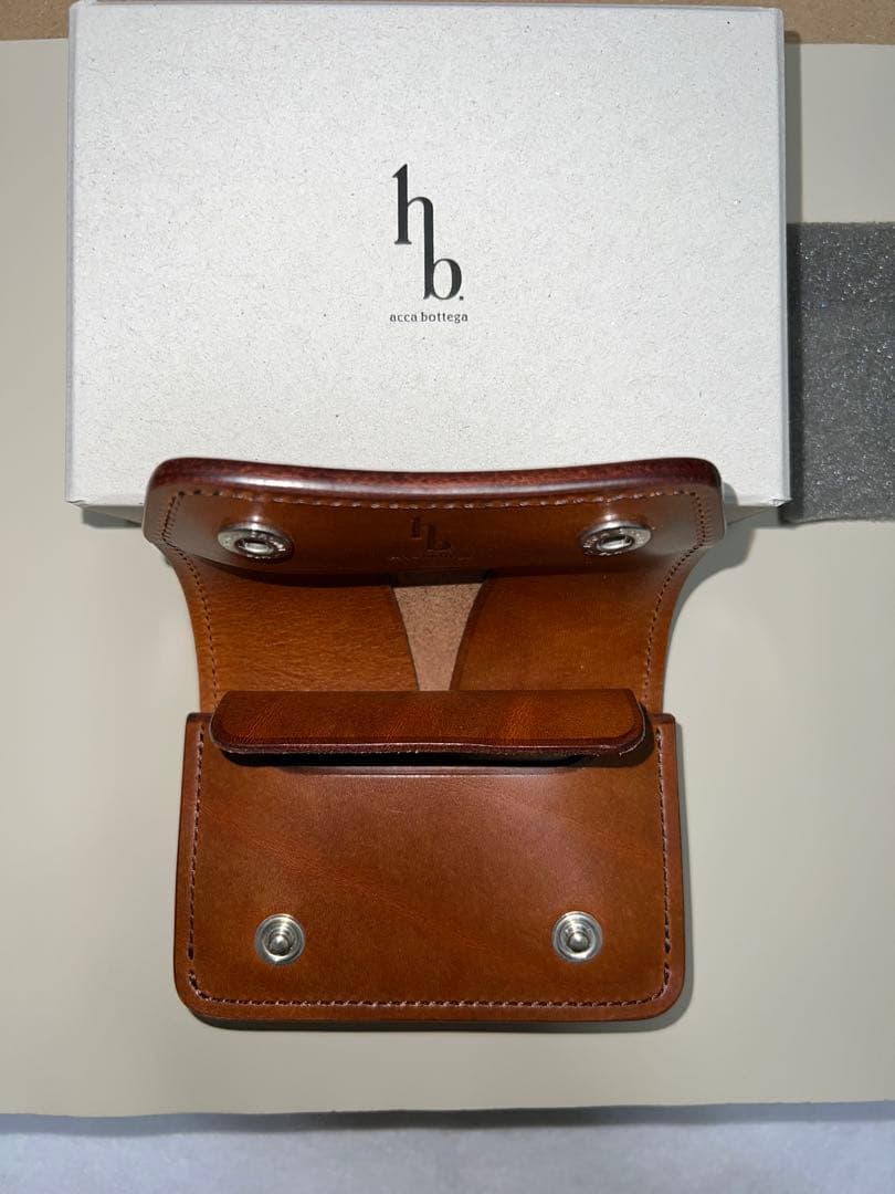 acca bottega アッカボッテガ 財布 新品未使用　タウラス