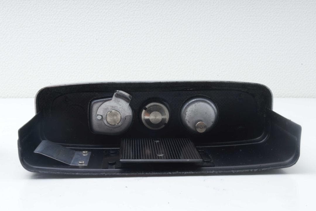 OLYMPUS　PEN-EES　ハーフサイズ　レトロカメラ　可愛い　コンパクト