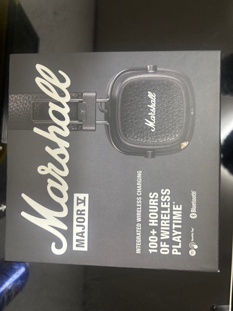 Marshall Major Ⅴ 国内正規品 美品 箱 付属品あり