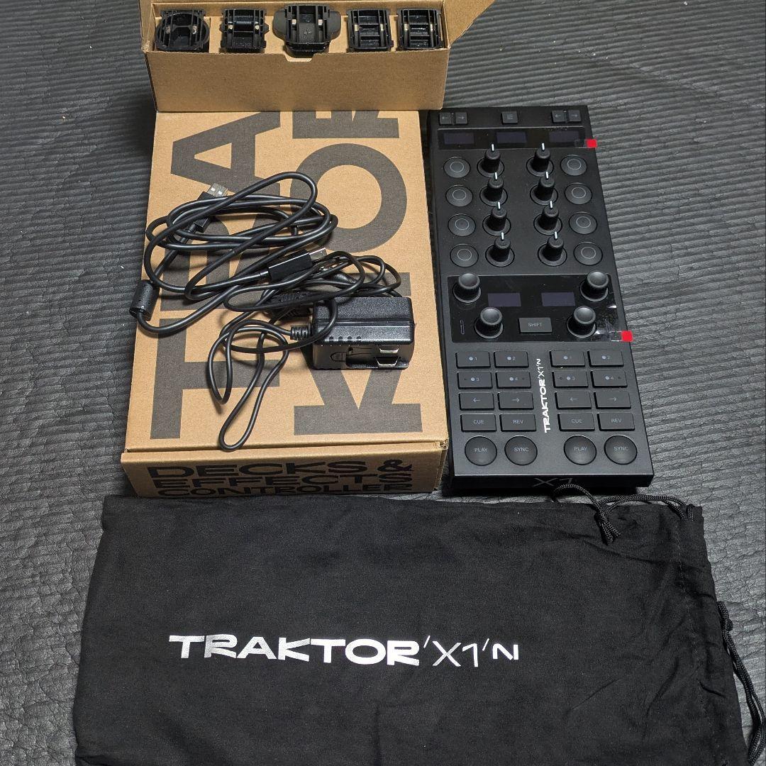 DJ機材 traktor X1 mk3